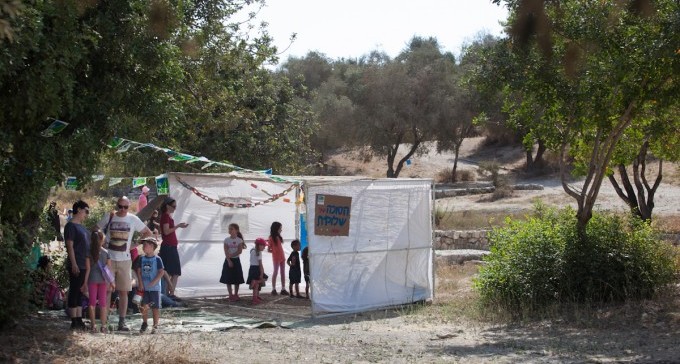 מוסקים ונהנים: מסיק משפחות בקק
