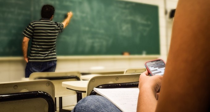 האם החינוך הממלכתי בב''ש פשט רגל?