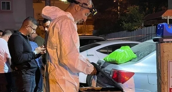 מעורב בזריקת רימון לעבר ביתו של מפקד כלא אשל יישאר במעצר