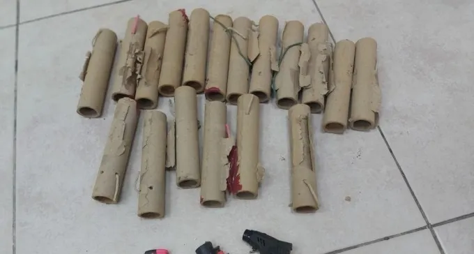 ילדים פיצצו חזיזים ליד תיכון טוביהו - ונתפסו על ידי שוטרים