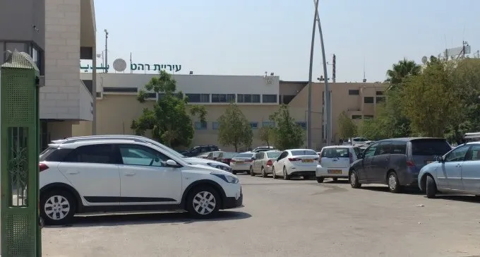 איים על ראש עיריית רהט ונעצר, אך בית המשפט שחרר אותו
