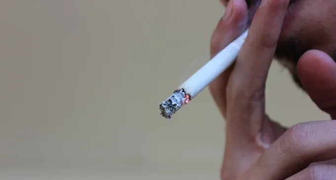 משרתים בחצרים או מחנה נתן? אין יותר סיגריות