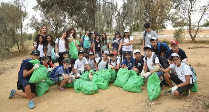 מאות אלפים ניקו את ישראל - ביחד