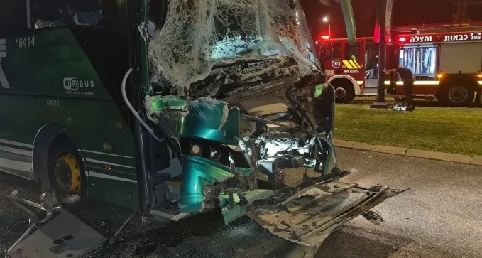 נהגי הדרום שיאנים בחציה באור אדום. למה זה קורה?