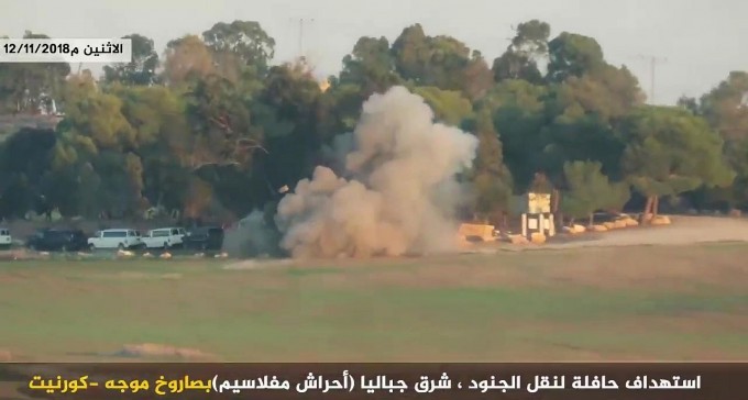 צפו בתיעוד הפגיעה באוטובוס: ''רק לפני דקות ירדו ממנו חיילים''