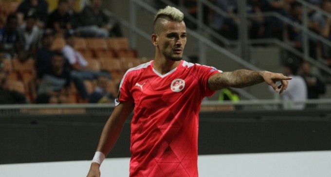 מאור בוזגלו: ''טוב לי בבאר שבע, רוצה לזכות בתארים''