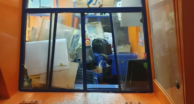 שכונה ד': בן 64 נתפס פורץ לדוכן פיס
