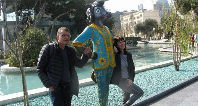 אחרי שעוכבה חודש באזרבייז'אן: דליה בקר-חדד שבה הביתה