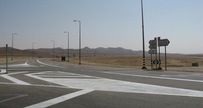 בגלל פעילות צבאית: עומסי תנועה בצומת ציחור לכיוון מצפה רמון