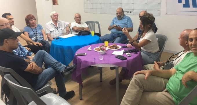פעילי מפלגת העבודה בבאר-שבע ממשיכים בפעילות החברתית
