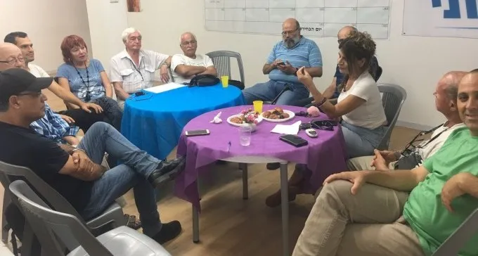 פעילי מפלגת העבודה בבאר-שבע ממשיכים בפעילות החברתית