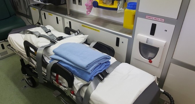 פעוט טבע בדלי מים