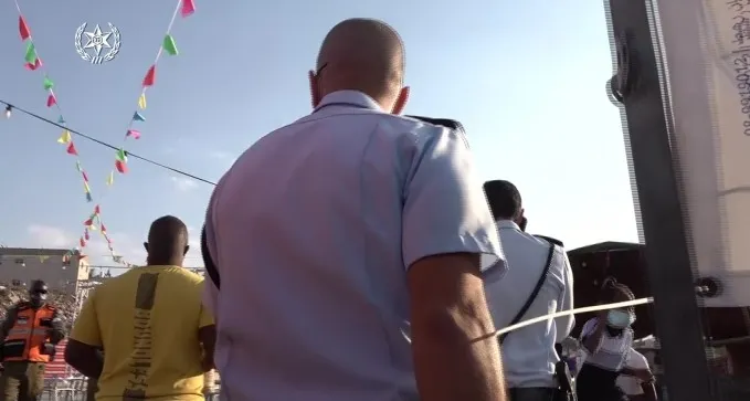 צפו: המשטרה פשטה על 4 חתונות ברהט