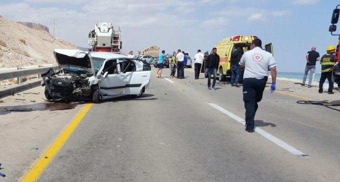 תינוק נפגע באורח אנוש בתאונה קשה בכביש 90