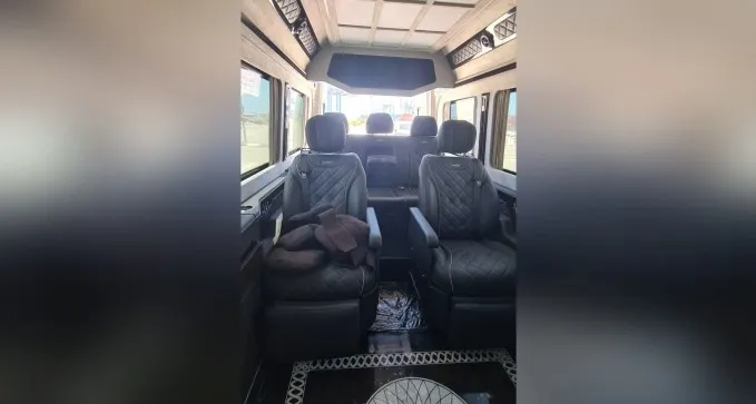 חשד: עודד שריקי ניסה לייבא רכב יוקרה - ולהתחמק מתשלום מס