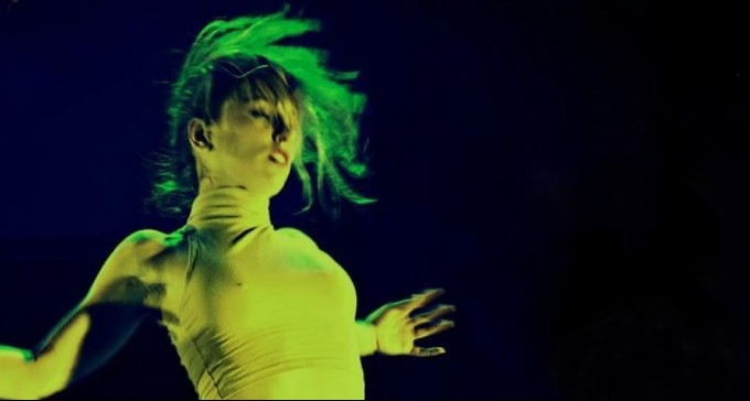 רוקדים כל הדרך לניצחון - מה מכינים לכם בתאטרון הפרינג'?