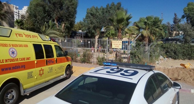 טרגדיה: ילד בן 9 טבע למוות בבריכת בית יציב. 2 המצילים נעצרו