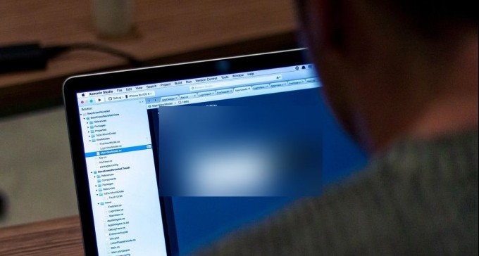 תושב ב''ש נעצר בחשד שהטריד מינית קטינות באמצעות רשת חברתית