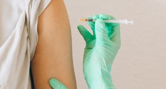 עליה בתחלואת הקורונה בב''ש - ומחאת הורים נגד חיסוני ילדים