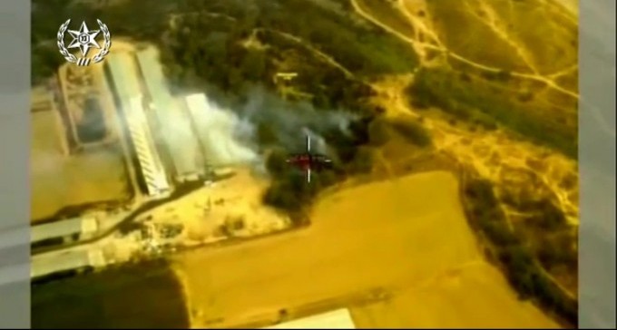 צפו: הדליקה במושב גילת - צילומי וידאו מהאוויר והקרקע