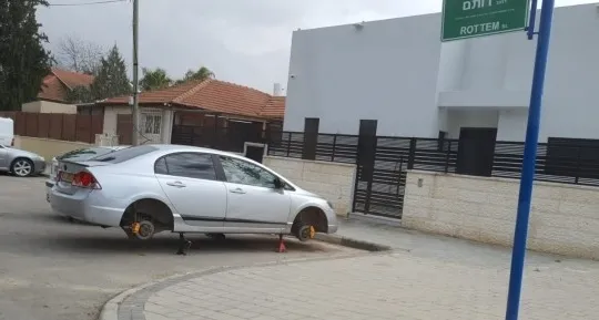 פשיעה ללא הפסקה: בנווה נוי, ברמות, בנאות לון ובשכונה י''א