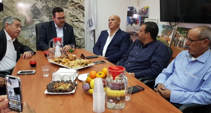 הזעזוע והגינוי: ראשי הציבור הבדואי נפגשו עם ראש עיריית ערד