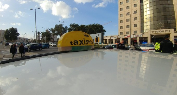 ''הרבה נהגי מוניות ייאלצו לפרוש, הענף בפני קריסה''