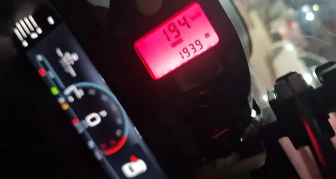 ההפקרות בכבישי הנגב: חצה באור אדום במהירות 195 קמ''ש