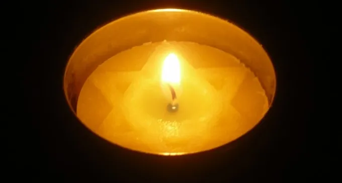 יום הזיכרון הבינלאומי לשואה: 5 שירים מאת השופט בדימוס יוסף אליעז