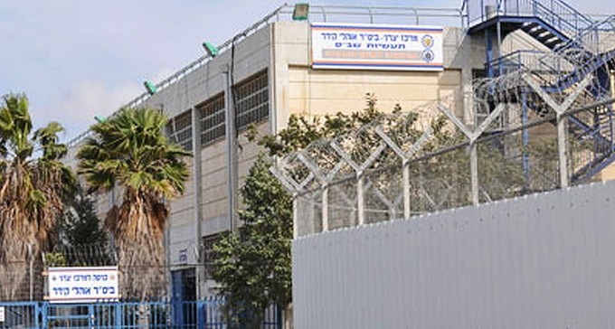 נעצר בפעם ה-14 - וניסה לשים קץ לחייו