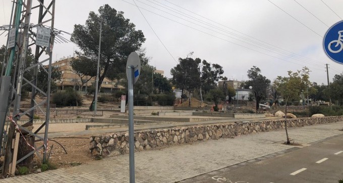 פסח רטוב בנגב: כבל מתח גבוה קרס, כבישים נסגרו