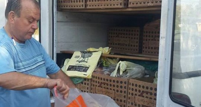 מפעל החסד של יוסי גלר: ''מספר הנזקקים עולה מדי שנה''