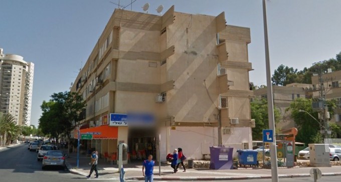 באר שבע: אישה נפלה מחלון ביתה, מצבה קשה