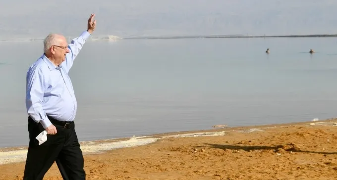 ים המלח נפתח לתיירים שיציגו בדיקת קורונה, נשיא המדינה בא לברך