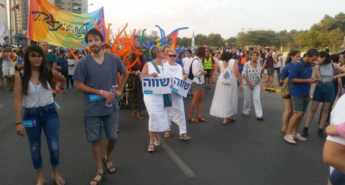 אלפים במצעד הגאווה השני של באר שבע, הוקרה לוותיקי הקהילה בעיר