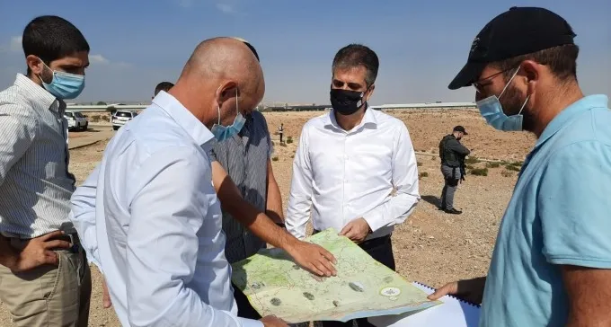 שר המודיעין סייר בדרום הר חברון, הביע דאגה מהבניה הבלתי חוקית