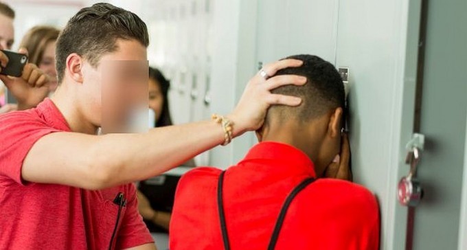 תגרה בתיכון בערד: נער נפצע, התוקף נעצר