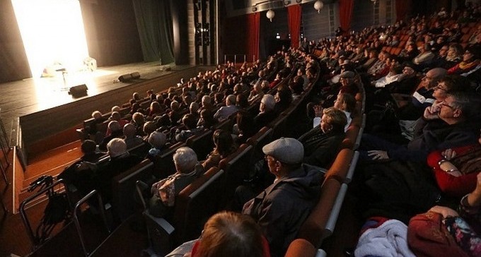 מרגש: הזמרת סי היימן בשבתרבות הקרוב - במחווה לאביה