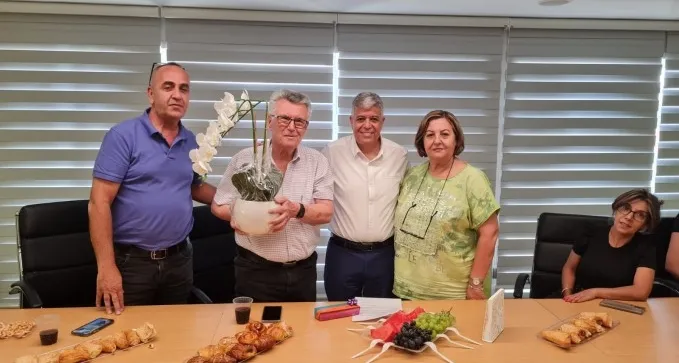 אחרי 18 שנה: אופקים לא נדרשת יותר לחשב מלווה