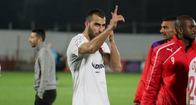 מתפתח ומשתפר: לואי טאהא משתלט על החלק האחורי של הפועל ב