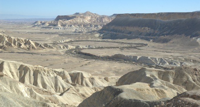 נער נפצע בנפילה מגובה בטיול באיזור ירוחם