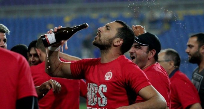 בית המשפט קנס ב-200 אלף ₪ עסק שמכר חולצות של הפועל באר שבע