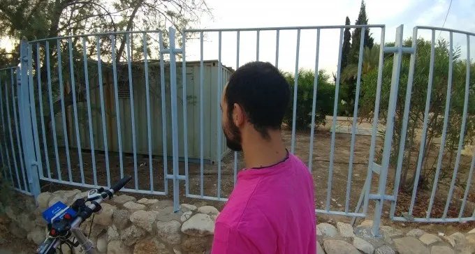 ''רוצה שיהיה לי בשביל מה לקום בבוקר'': נ', עולה חדש, מבקש שיוויון