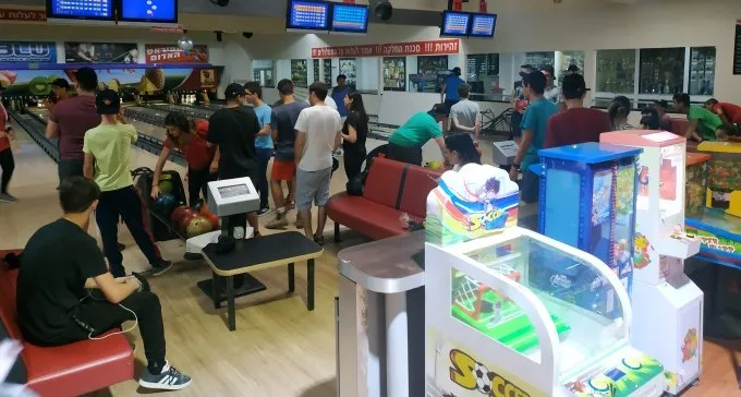 זזים ונהנים מאוד 