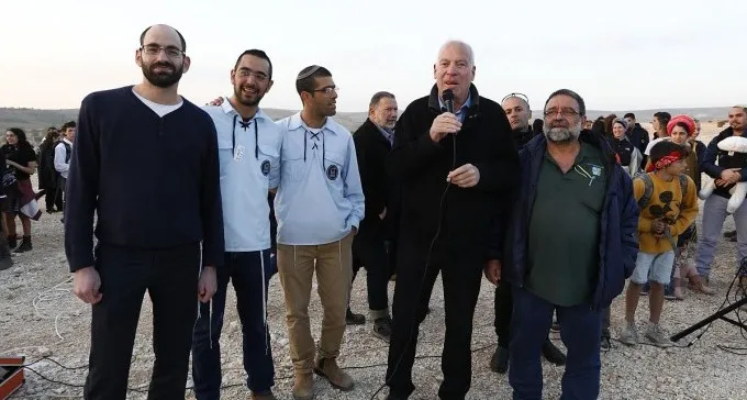 בצל ביקורת: דרעי חתם הבוקר על הצו ההופך את חירן ליישוב