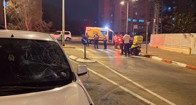 רוכב אופניים נפגע בתאונה בשכונה י''א