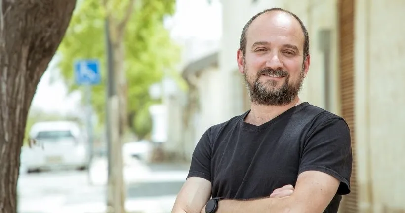 דנילוביץ ממשיך להצעיר את רשימתו: מנכ''ל עמותת ''ארץעיר'' מצטרף ל''דרך חדשה''