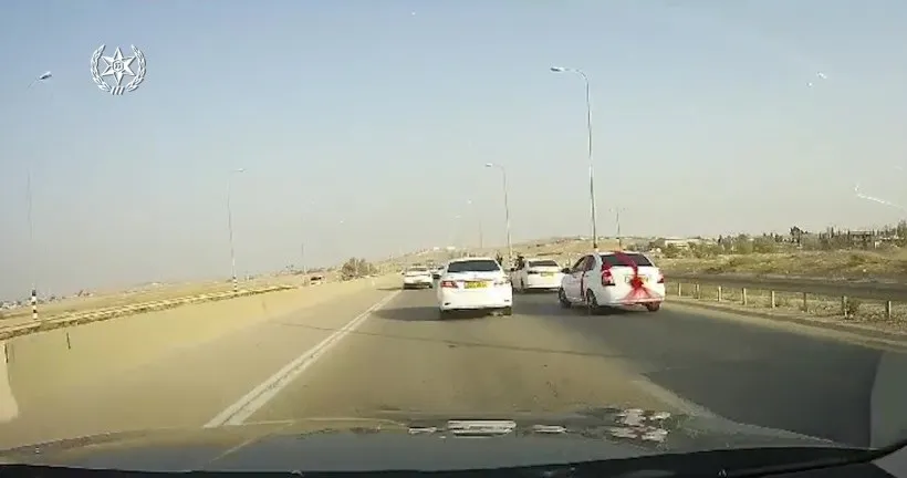 חמש דקות מבאר שבע: ''הוציא נשק מהרכב והתחיל לירות, כמעט עשיתי תאונה''