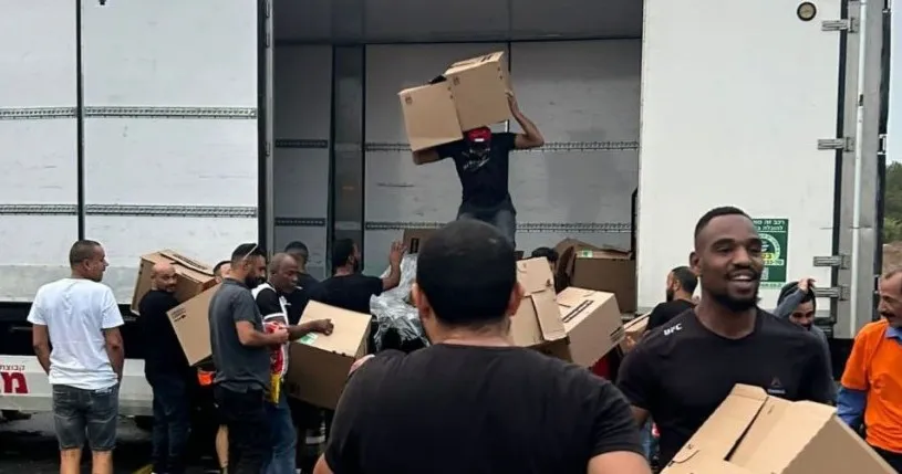 שני תושבי חורה חשודים בביזת המשאית בכביש 6, שאחד מנוסעיה נהרג