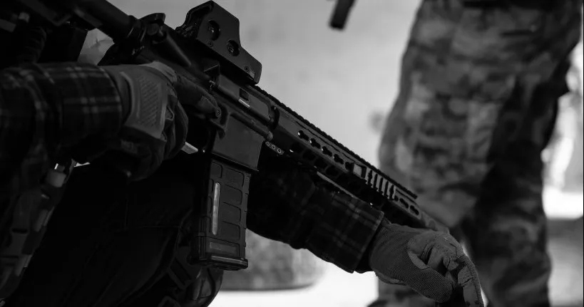 נערך ל''שומר חומות 2'': השר בן גביר נתן הוראה לרכוש 10,000 כלי יריה, גייס פרויקטור לחימה אזרחית